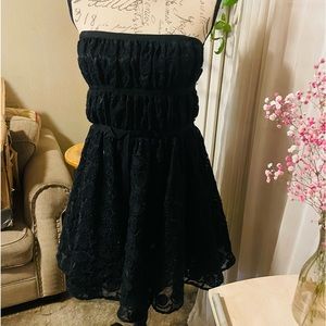 Black Strapless Formal Dress ♥️